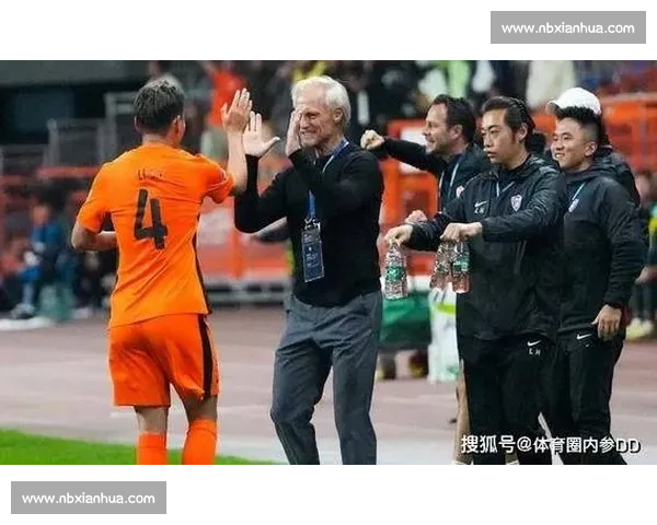 世界杯疑云！比赛直播中出现争议判罚，裁判怎么说