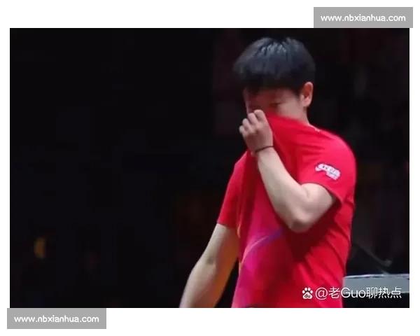 哭了吗夺冠瞬间泪洒赛场，澳网女单冠军的辛酸与荣耀！